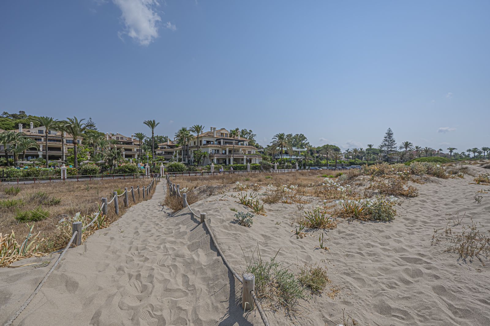 Leilighet til salgs i Los Monteros, Bilde 3