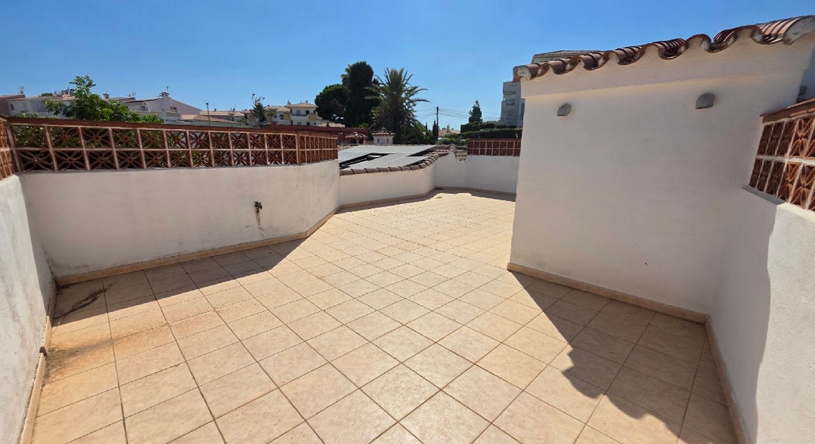 Villa til salgs i El Faro, Bilde 2
