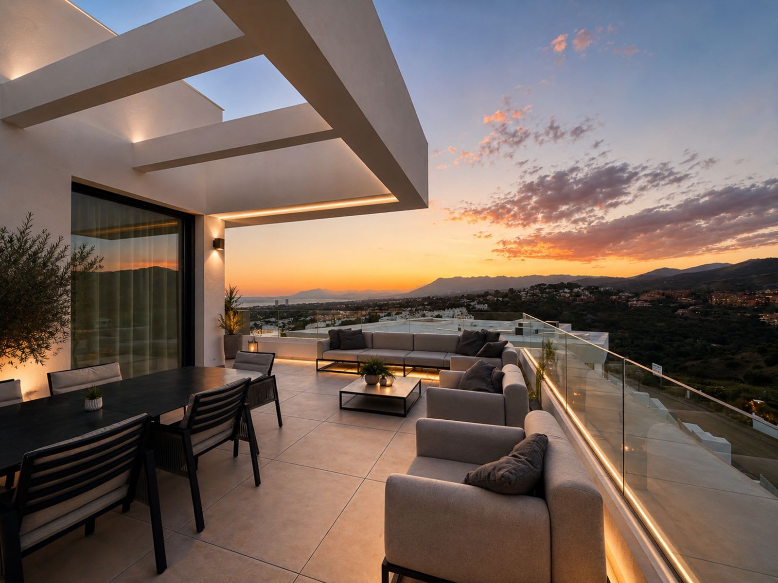 Toppleilighet til salgs i Marbella, Bilde 2