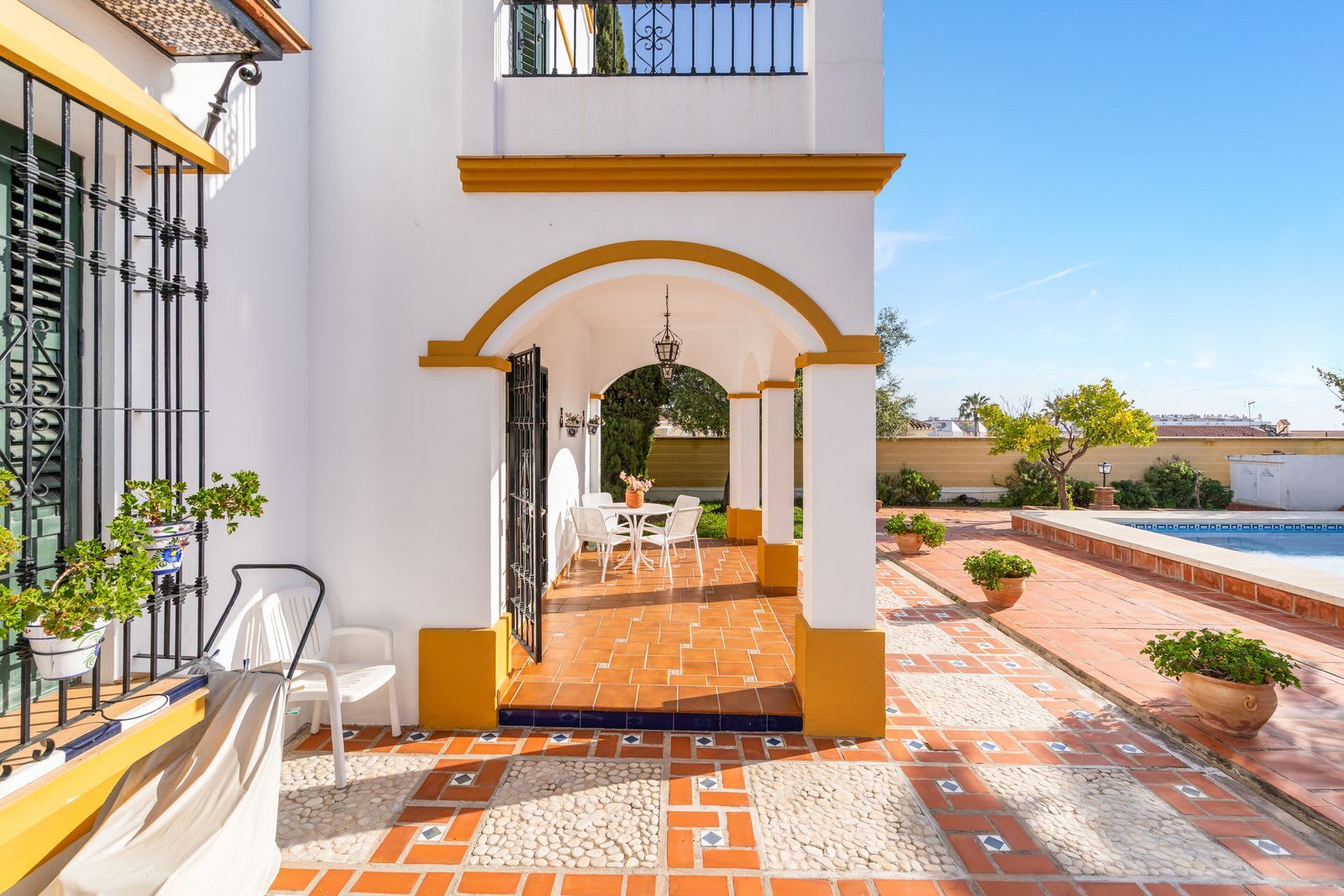 Frittliggende villa til salgs i Arroyo de la Miel, Bilde 3