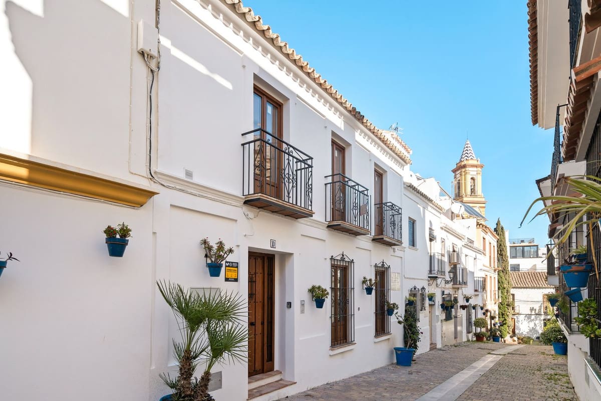 Rekkehus til salgs i Estepona, Bilde 2
