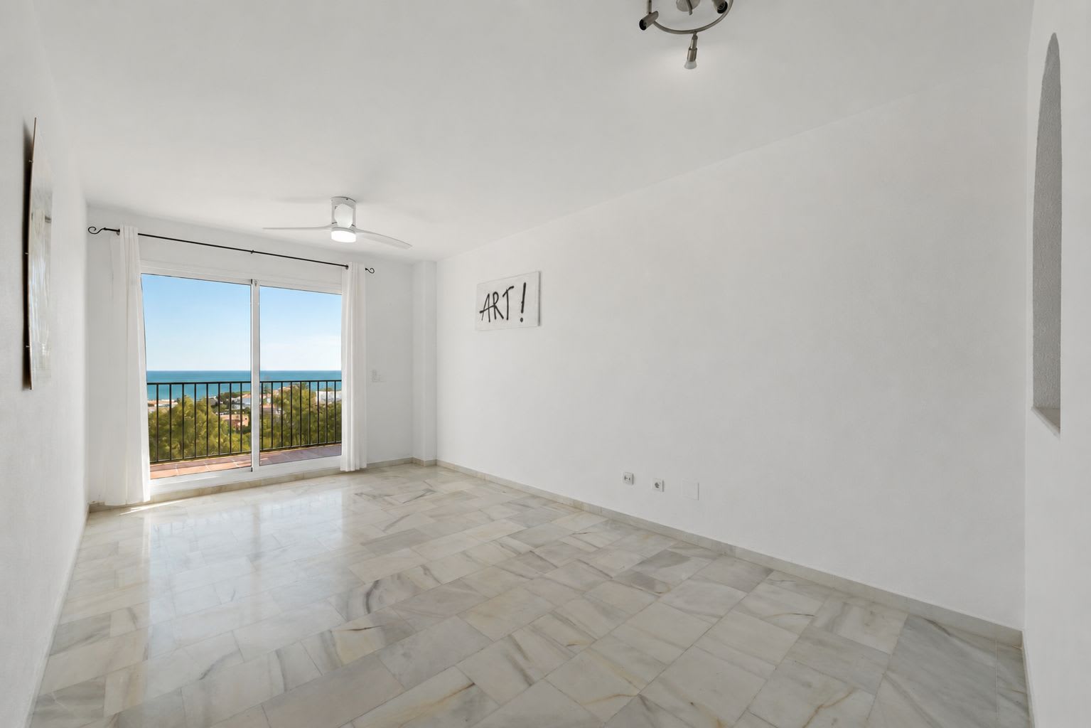 Penthouse til salgs i Mijas Costa, Bilde 2