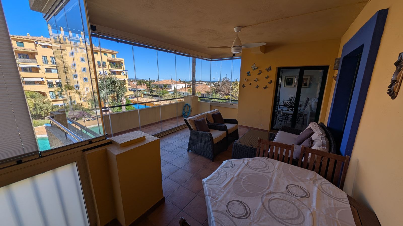 Leilighet midt i bygget til salgs i San Pedro de Alcántara, Bilde 3