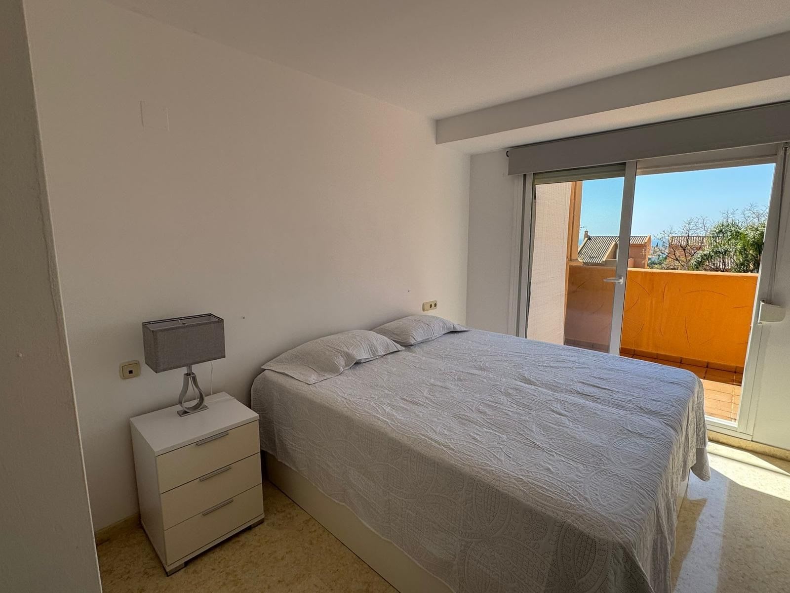 Lejlighed til salg i Elviria, Billede 3