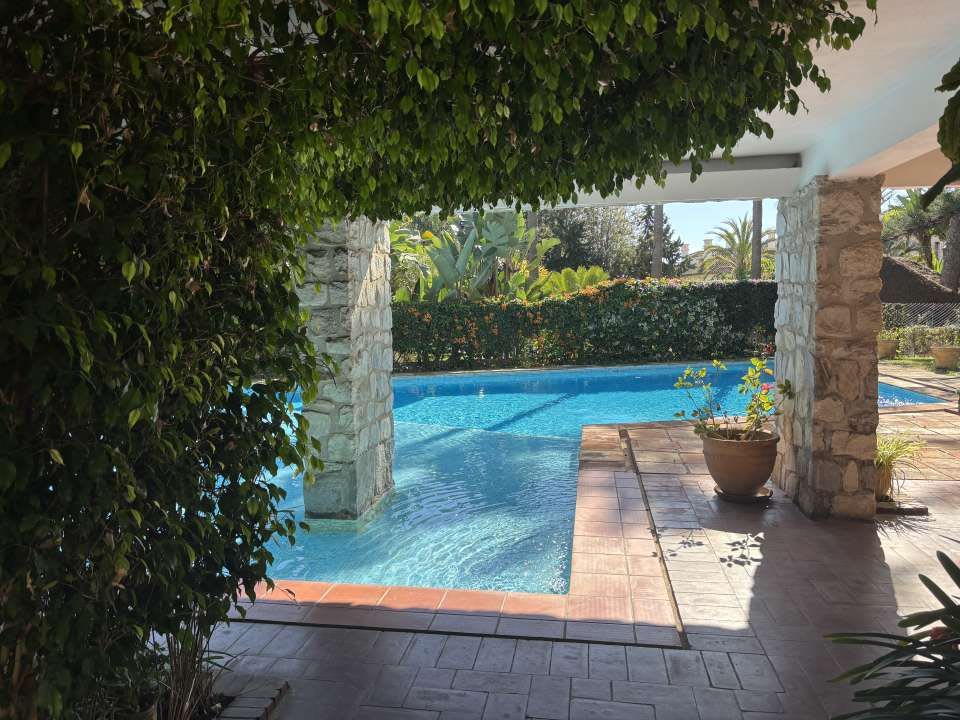 Villa til salgs i Marbella, Bilde 3