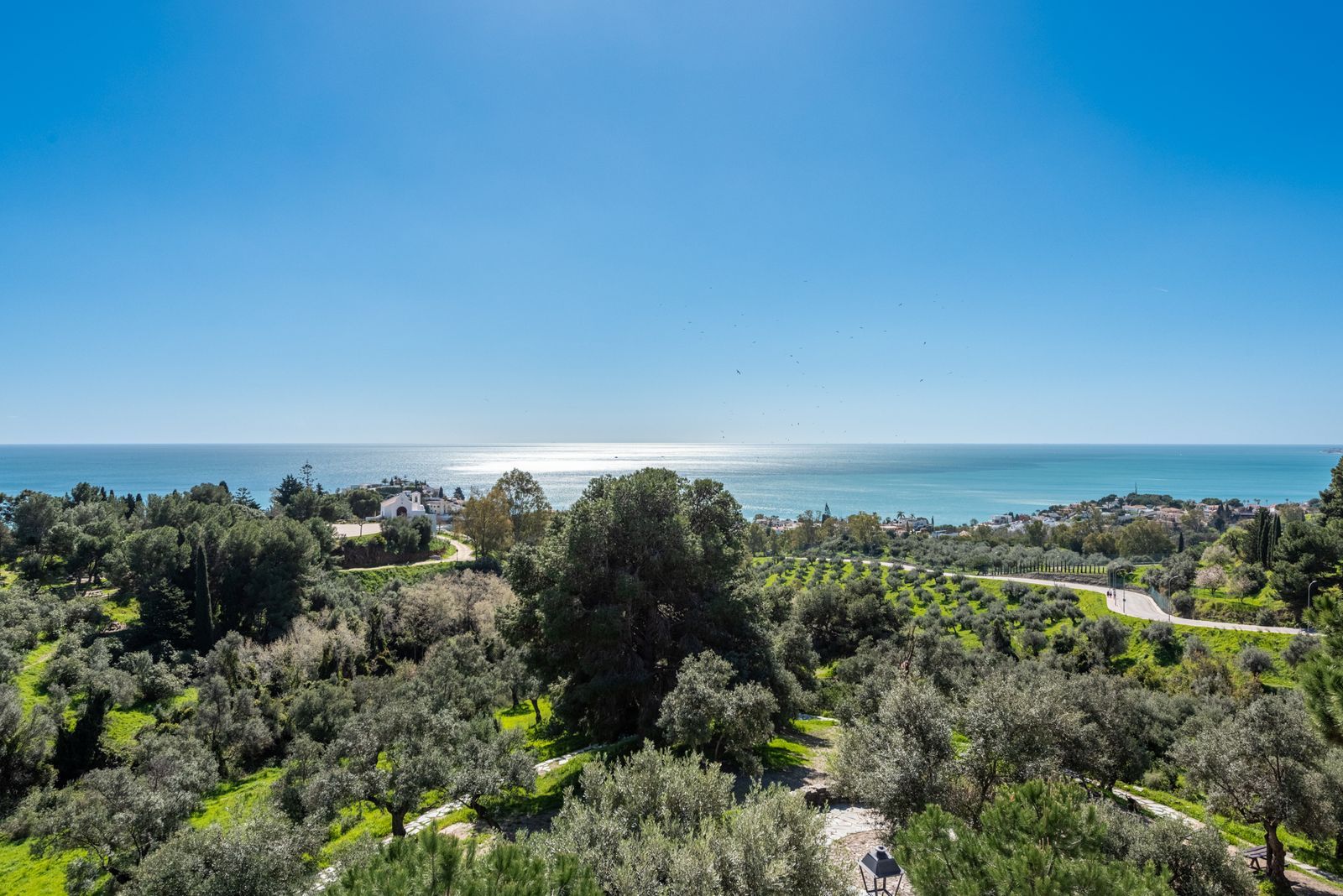 Frittliggende villa til salgs i Benalmadena Costa, Bilde 2
