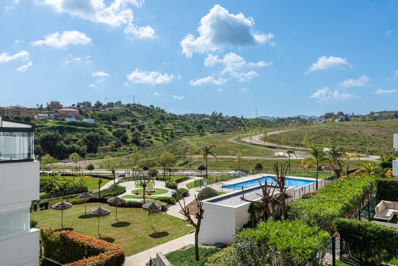 Leilighet midt i bygget til salgs i La Cala de Mijas, Bilde 2