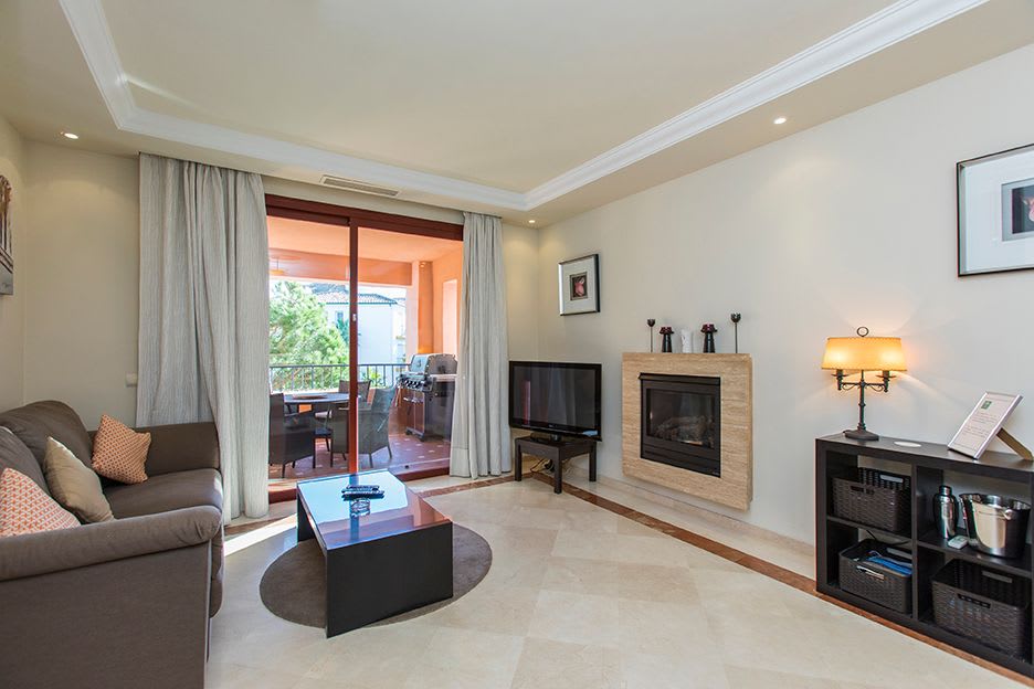 Leilighet midt i bygget til salgs i Elviria, Bilde 3