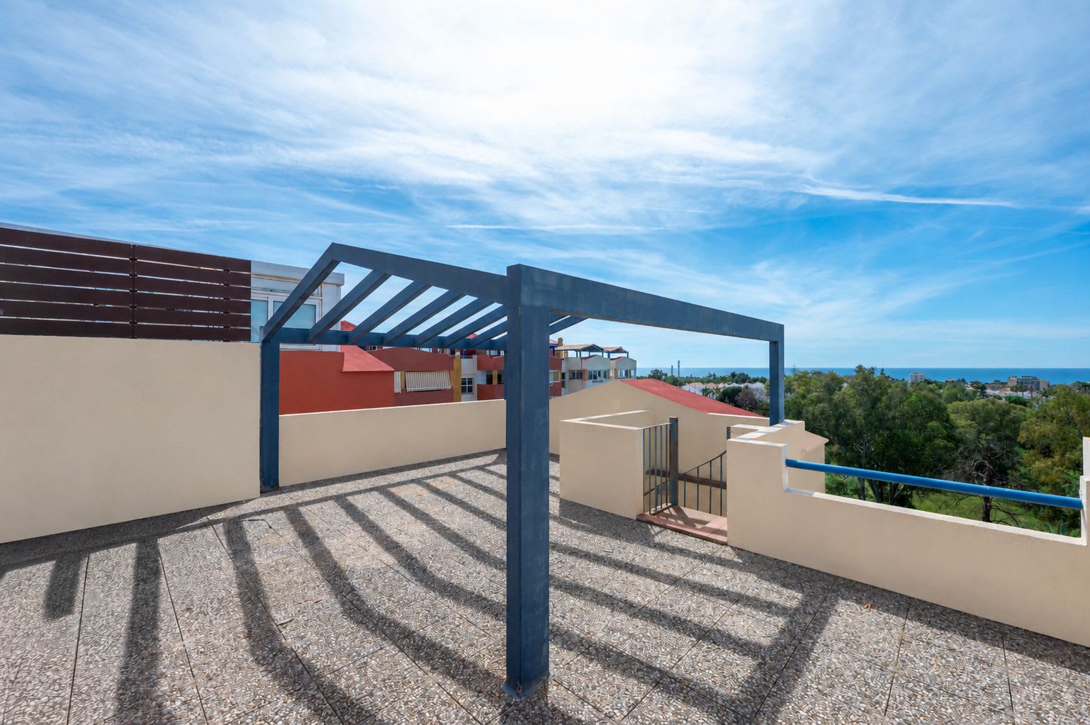 Penthouse til salgs i El Paraiso, Bilde 2