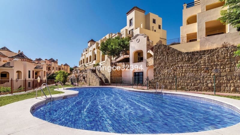 Toppleilighet til salgs i Estepona