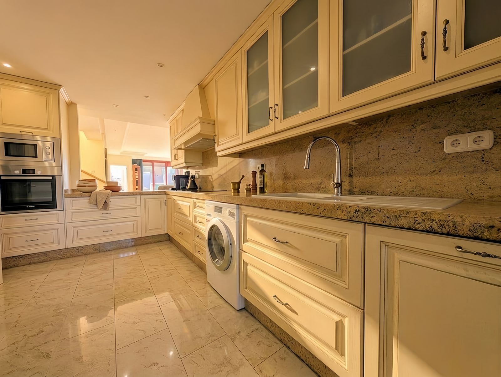 Duplex-penthouse til salgs i New Golden Mile, Bilde 3