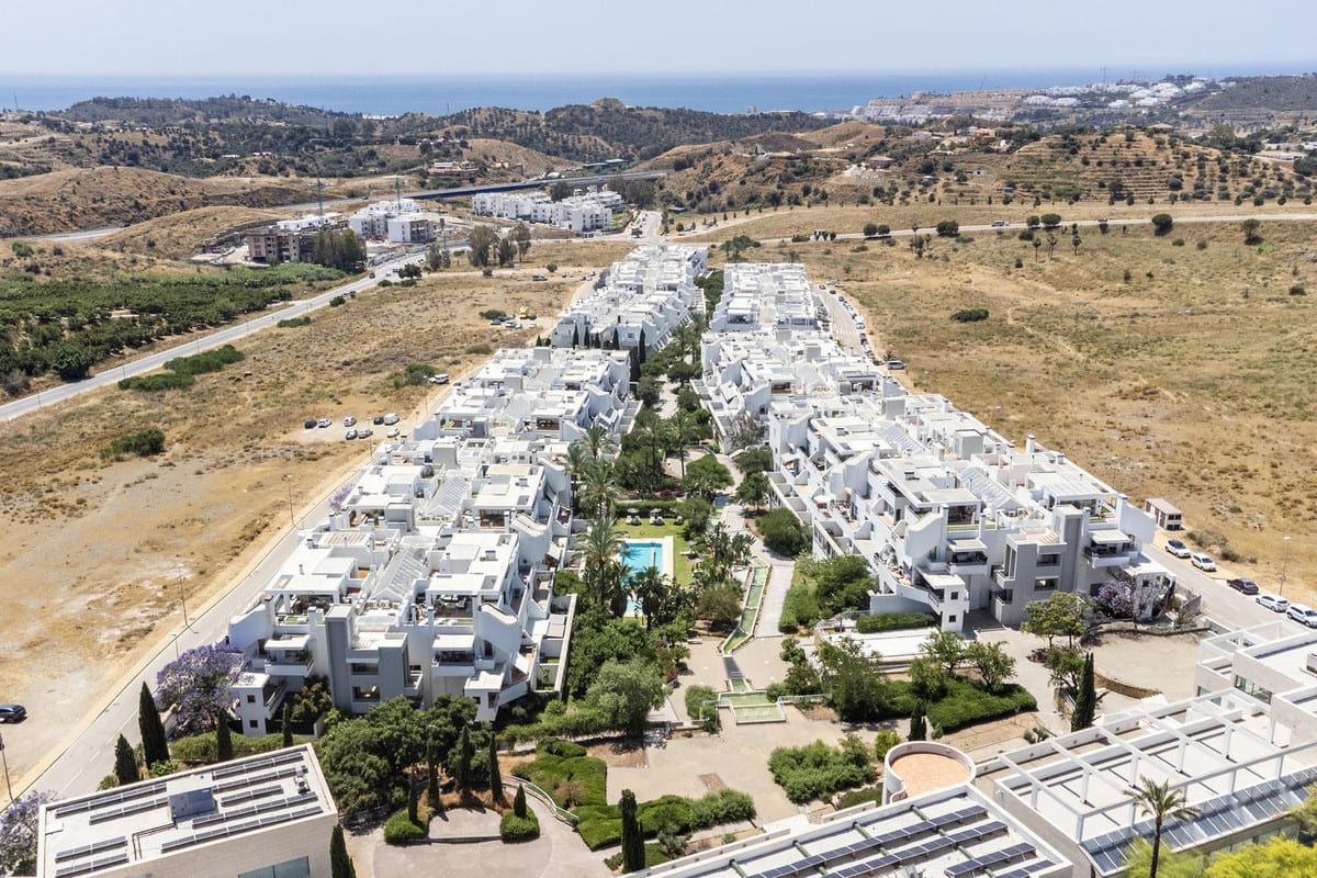 Leilighet i øverste etasje til salgs i La Cala de Mijas, Bilde 2