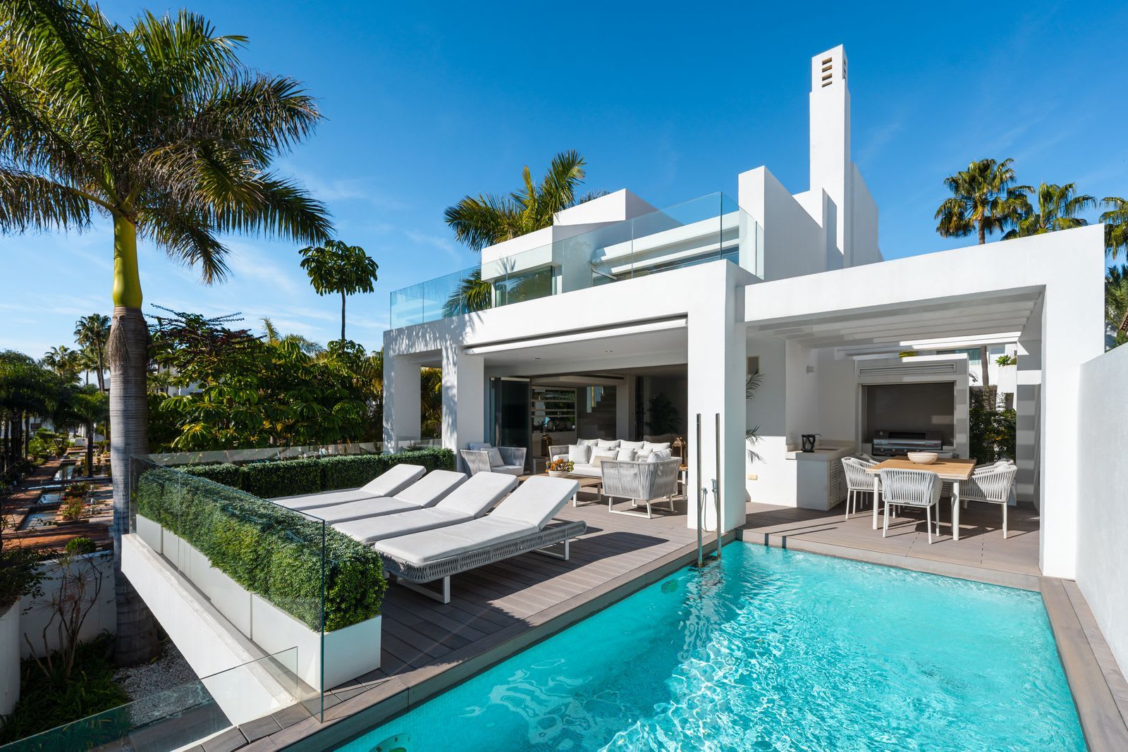 Villa til salgs i Marbella, Bilde 2