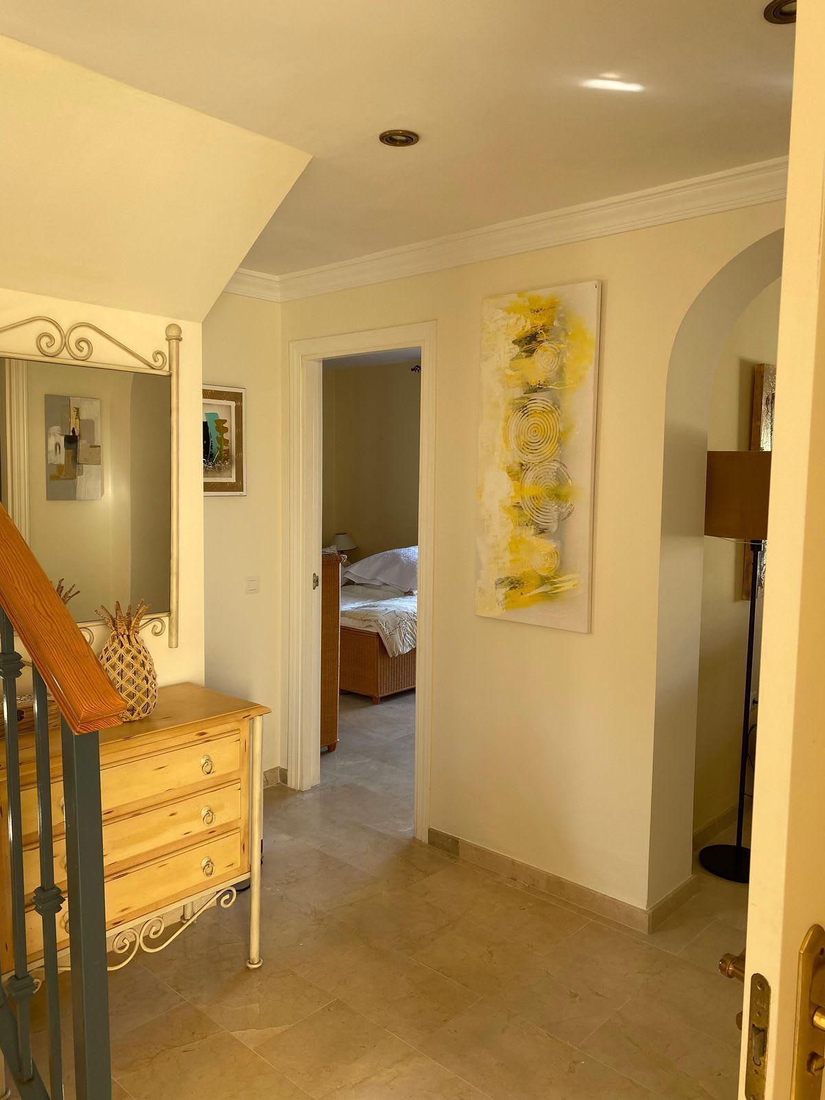 Toppleilighet over to plan til salgs i Elviria, Marbella, Bilde 3