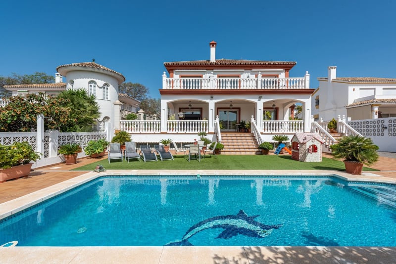 Frittliggende villa til salgs i San Pedro de Alcántara