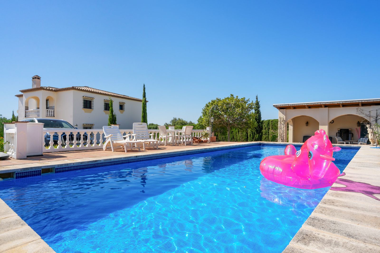 Frittliggende villa til salgs i Pedregales, Estepona, Bilde 2