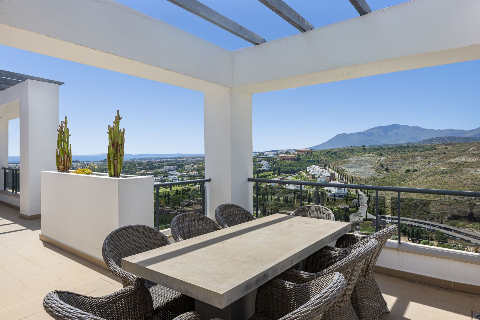 Penthouse til salgs i Benahavís, Bilde 3
