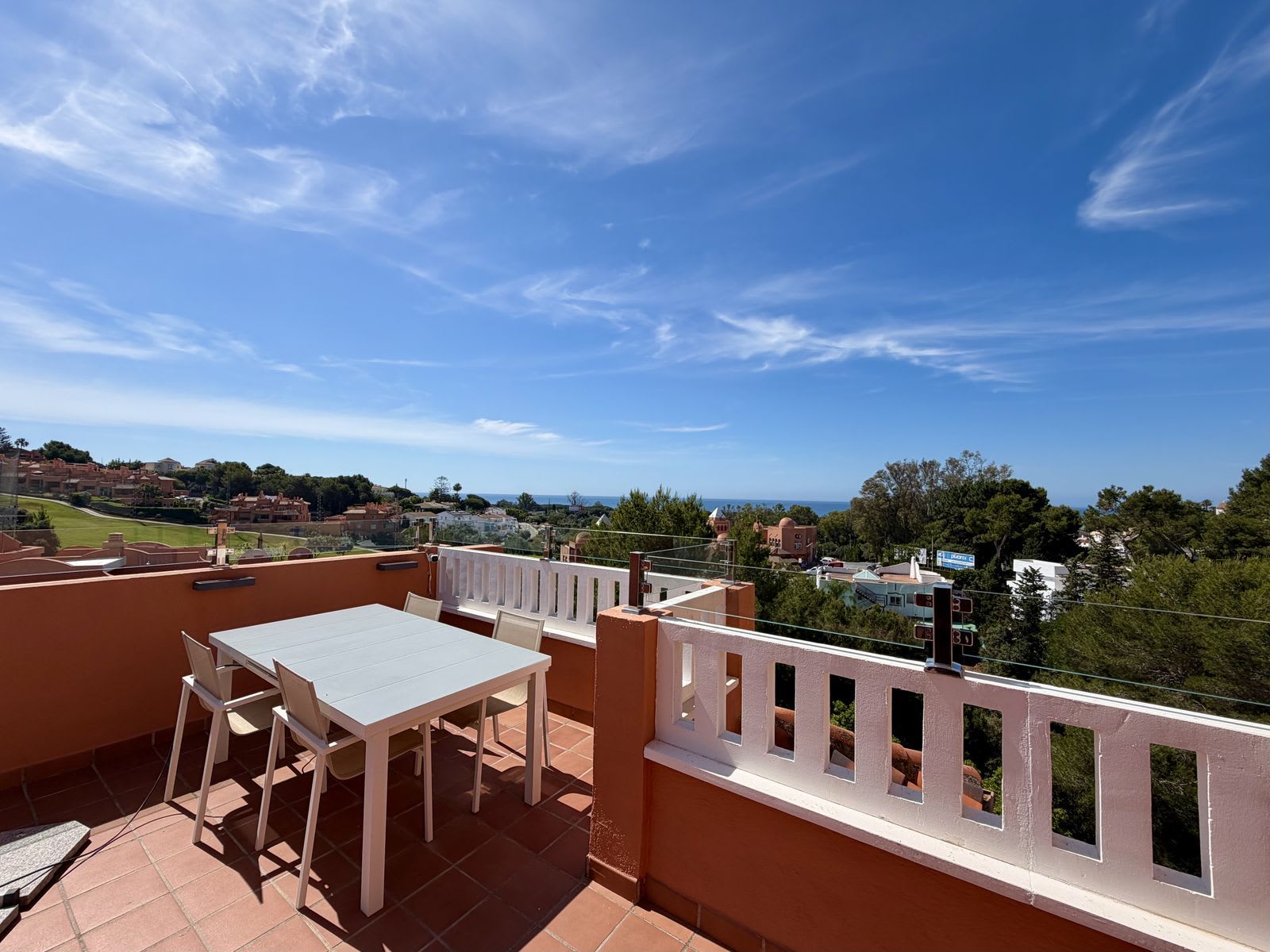 Penthouse til salgs i Cabopino, Bilde 3