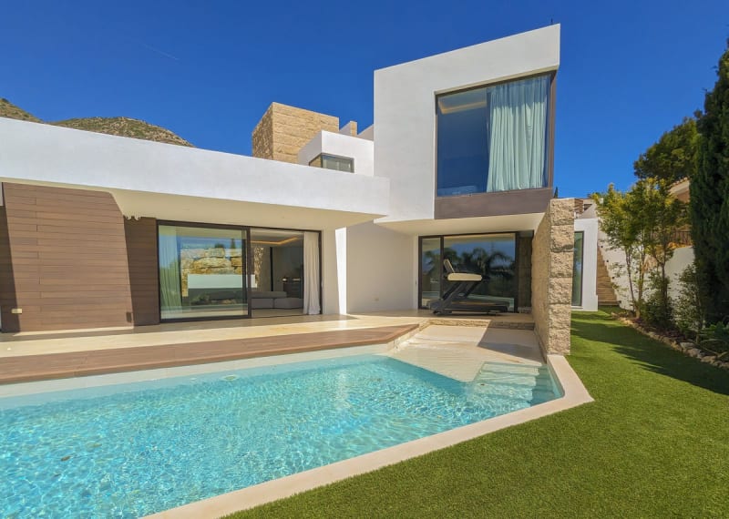 Villa til salgs i Benalmadena