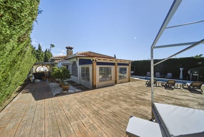 Frittliggende villa til salgs i Benalmadena Costa, Bilde 3
