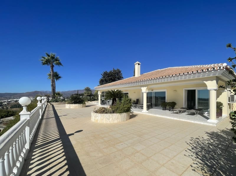 Frittliggende villa til salgs i Sierrezuela