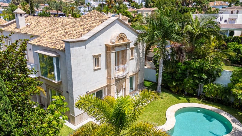Villa til salgs i Marbella