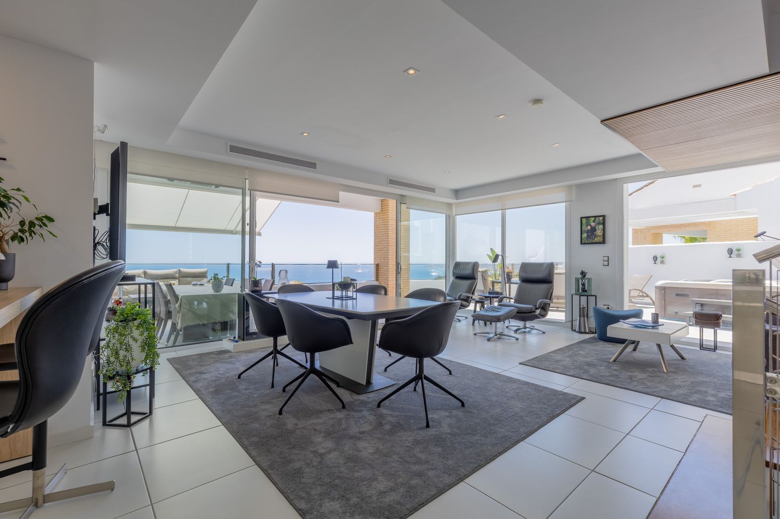 Frittliggende villa til salgs i Torremuelle, Bilde 3