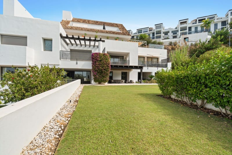 Apartment for sale in Los Flamingos, Benahavís