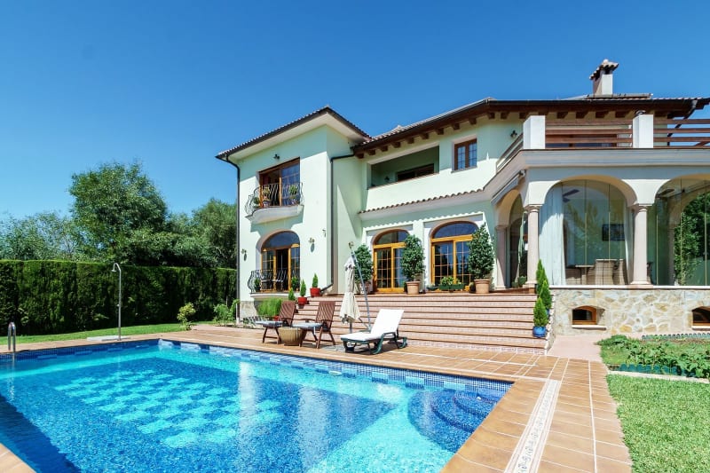 Frittliggende villa til salgs i El Rosario