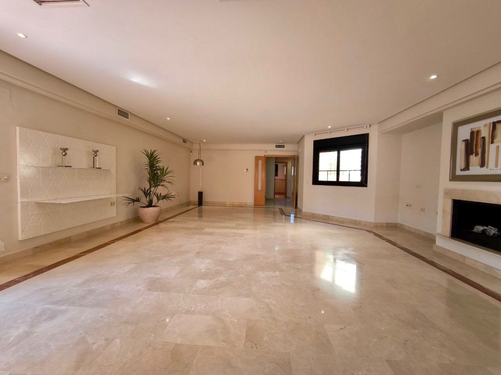 Penthouse til salgs i Puerto Banús, Bilde 2