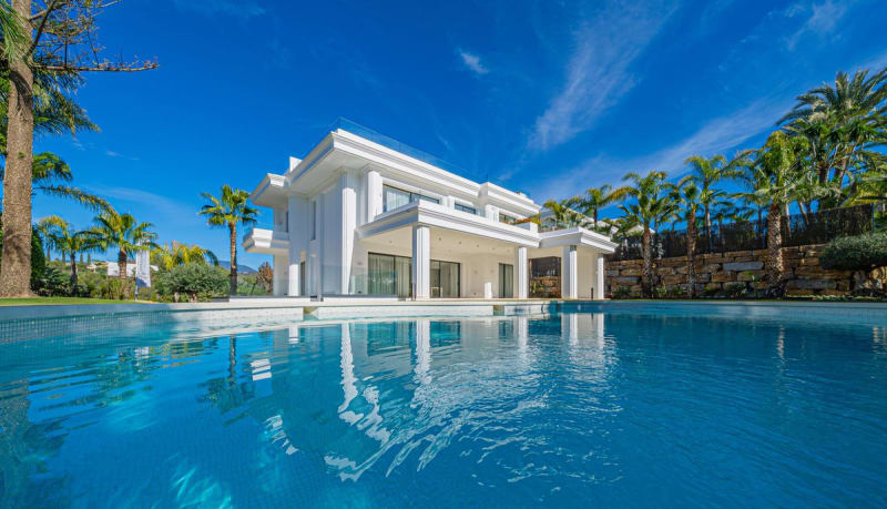 Villa til salgs i Marbella