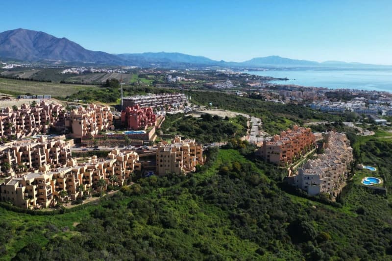 Leilighet midt i bygget til salgs i San Luis de Sabinillas