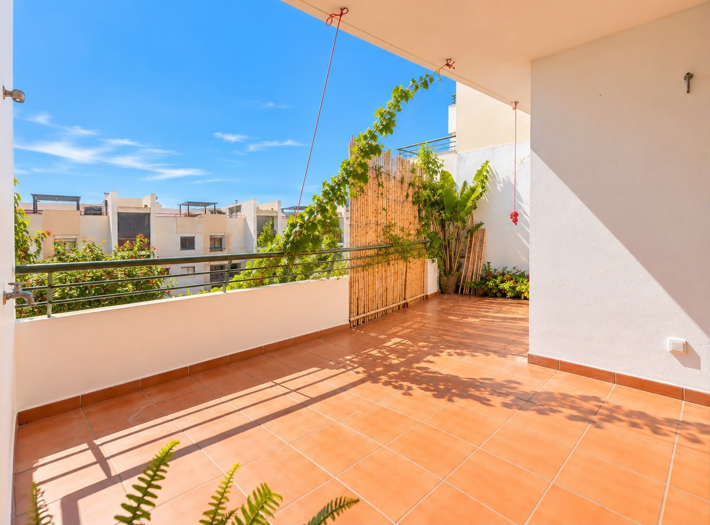 Lägenhet till salu i San Juan de Capistrano, Nerja, Foto 2
