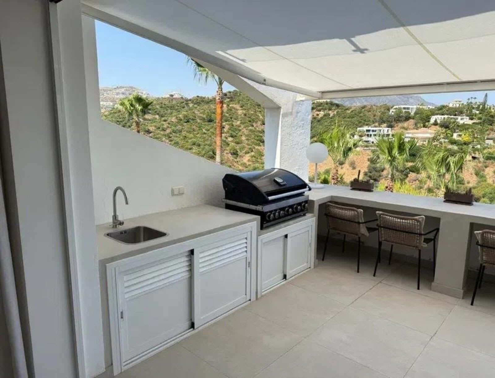 Duplex-penthouse til salgs i La Quinta, Bilde 2