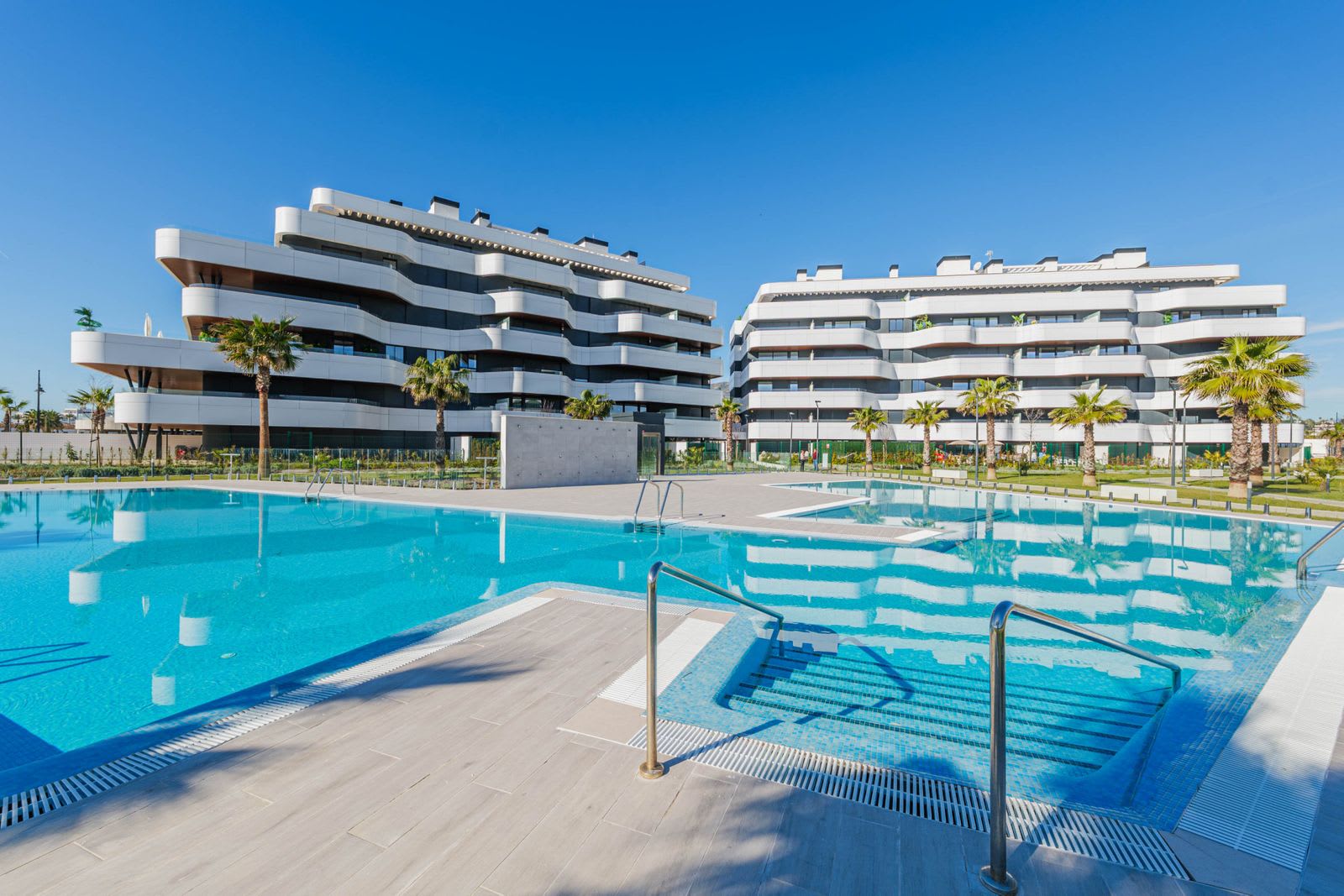Penthouse til salgs i Playamar, Bilde 2