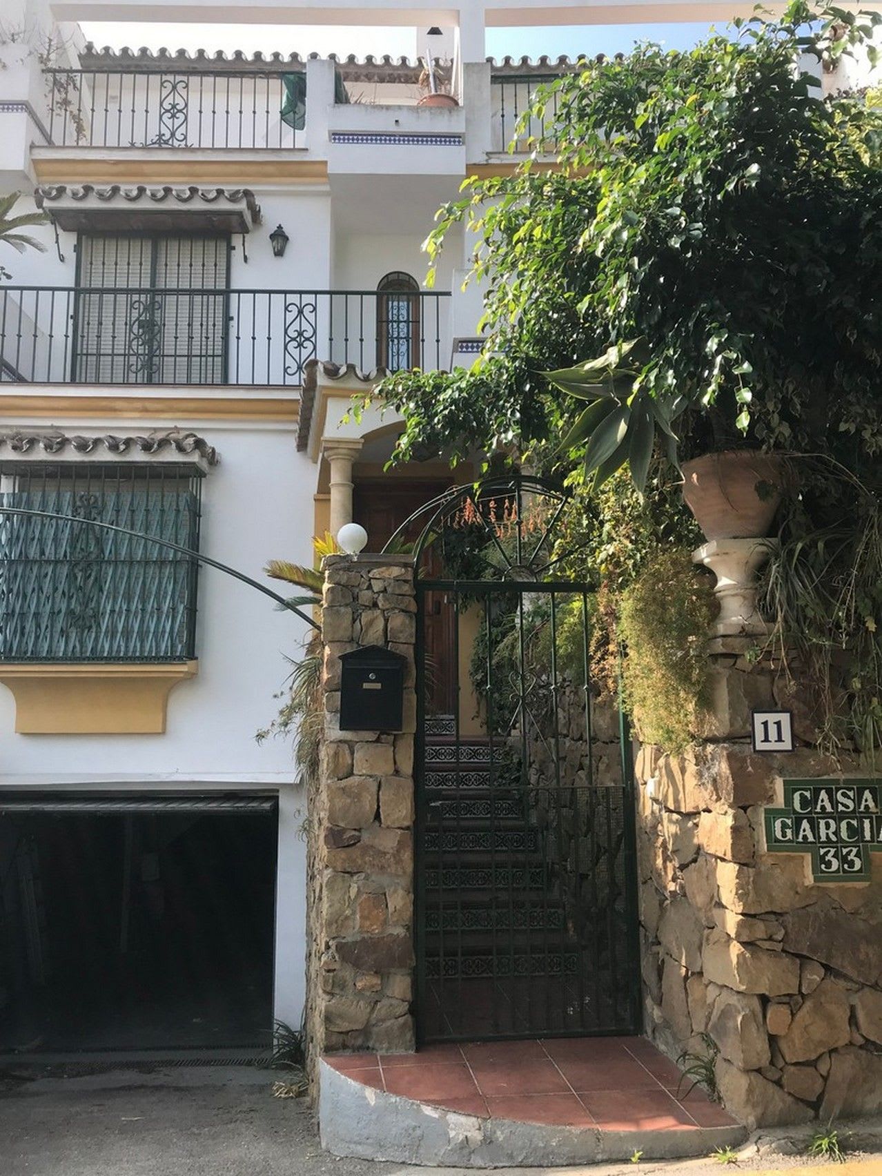 Radhus med 5 sovrum till salu i Estepona, Foto 2