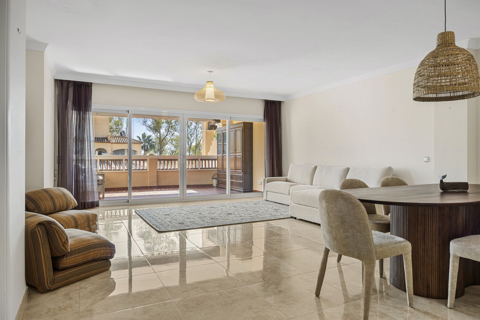 Leilighet til salgs i Estepona, Bilde 2