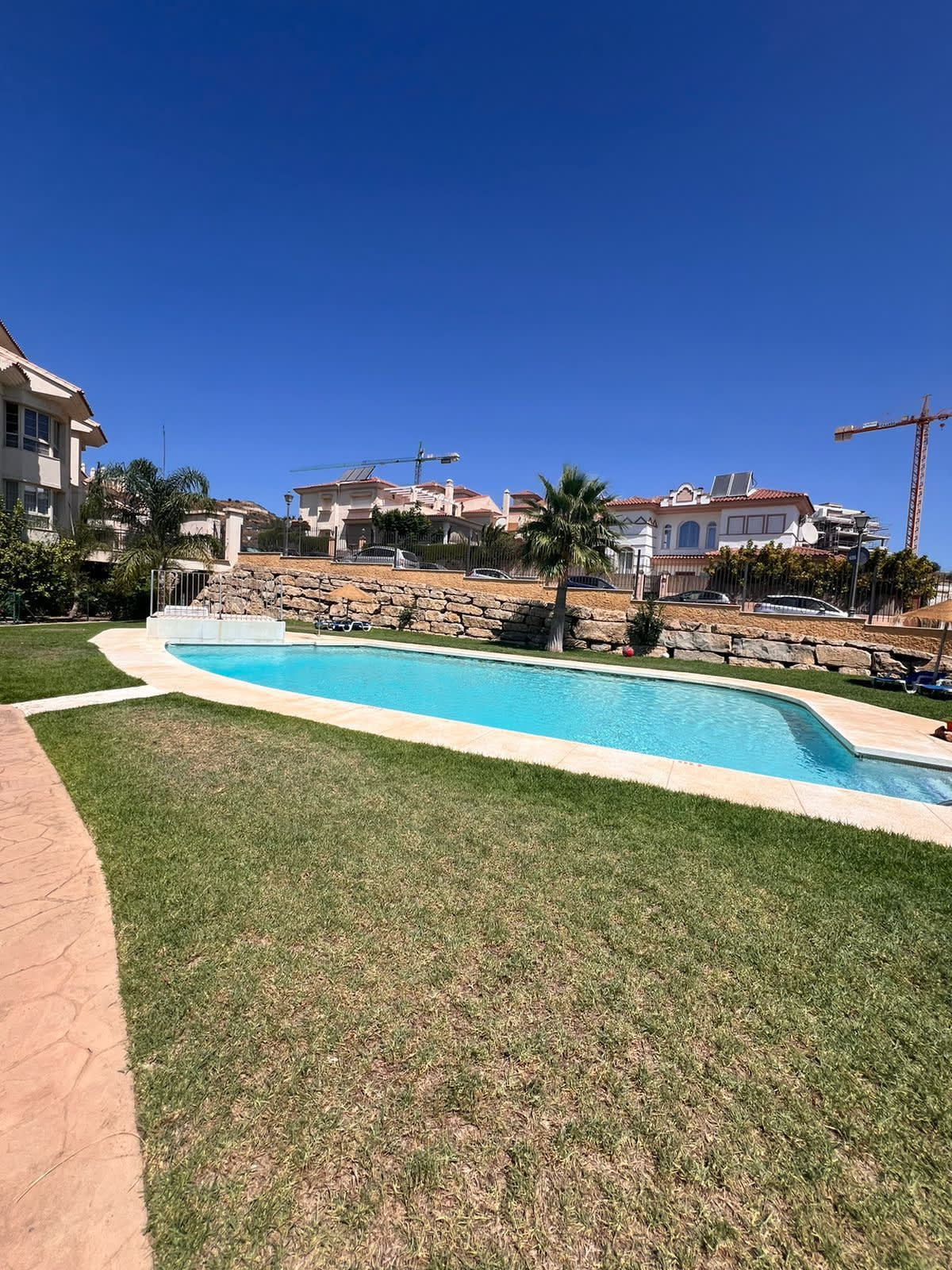Leilighet midt i bygget til salgs i Mijas Costa, Bilde 3