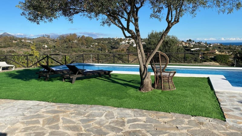 Villa til salgs i Estepona