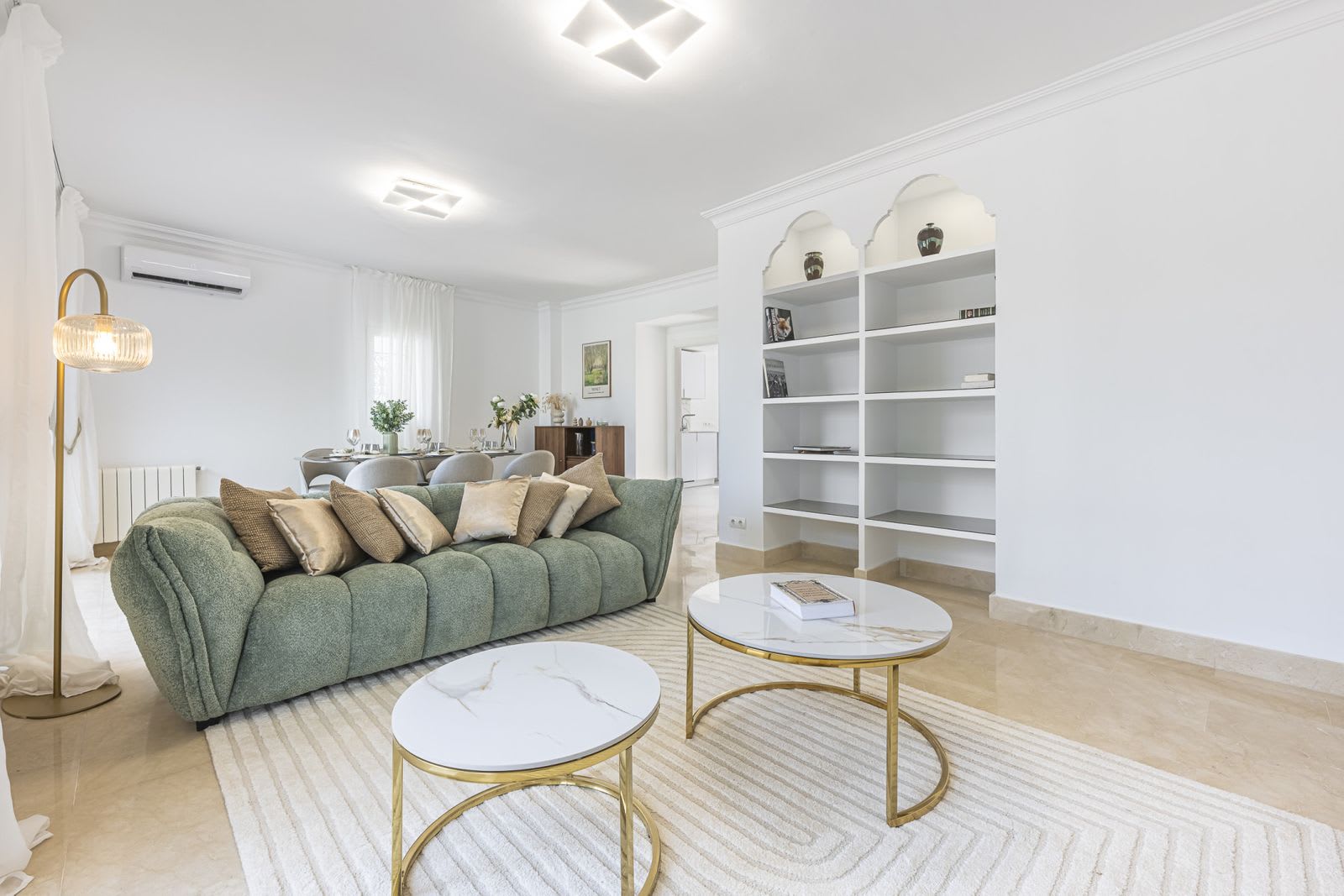 Rekkehus med 2 soverom til salgs i Marbella, Bilde 2