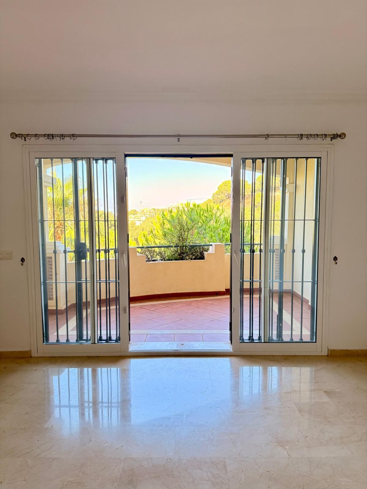 Leilighet til salgs i Elviria, Bilde 3