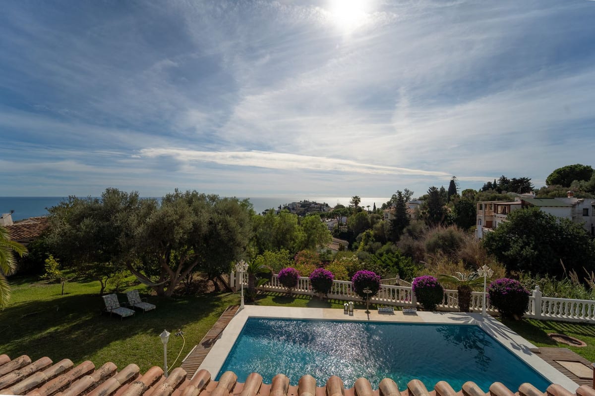 Frittliggende villa til salgs i Torremuelle, Bilde 3