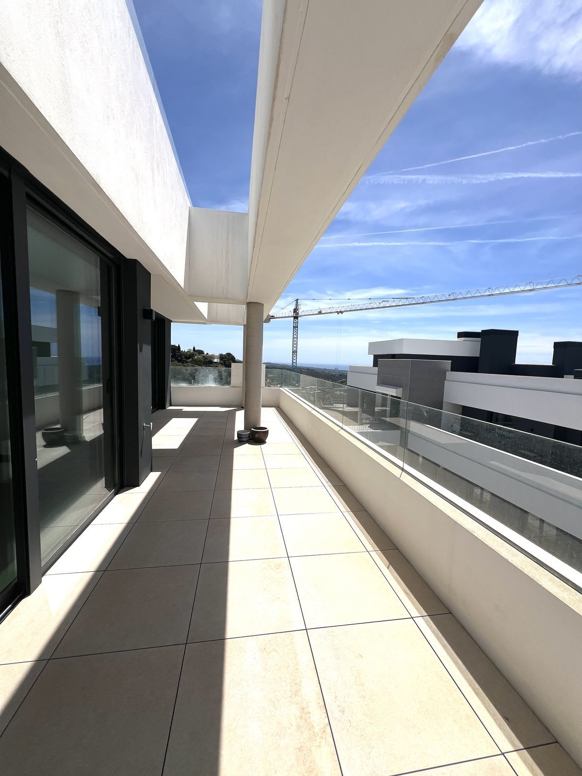 Leilighet midt i bygget til salgs i Altos de los Monteros, Bilde 3