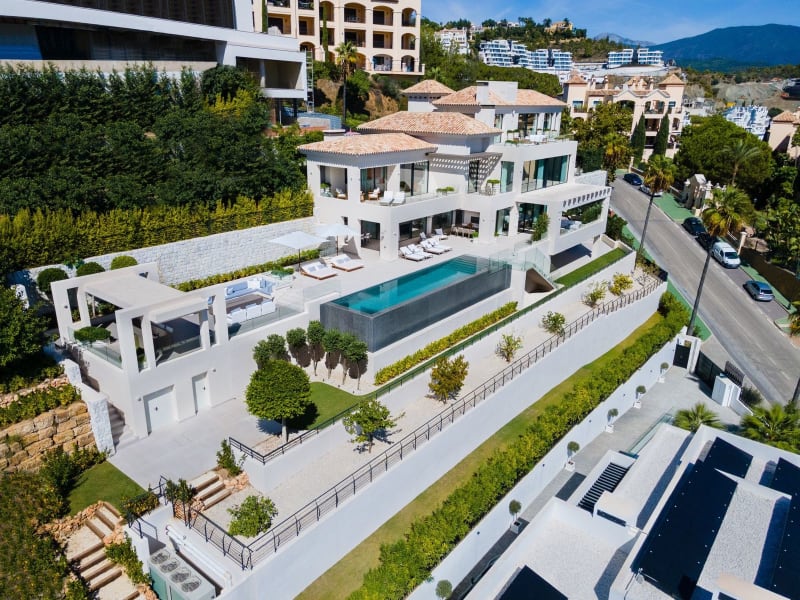 Frittliggende villa til salgs i La Quinta