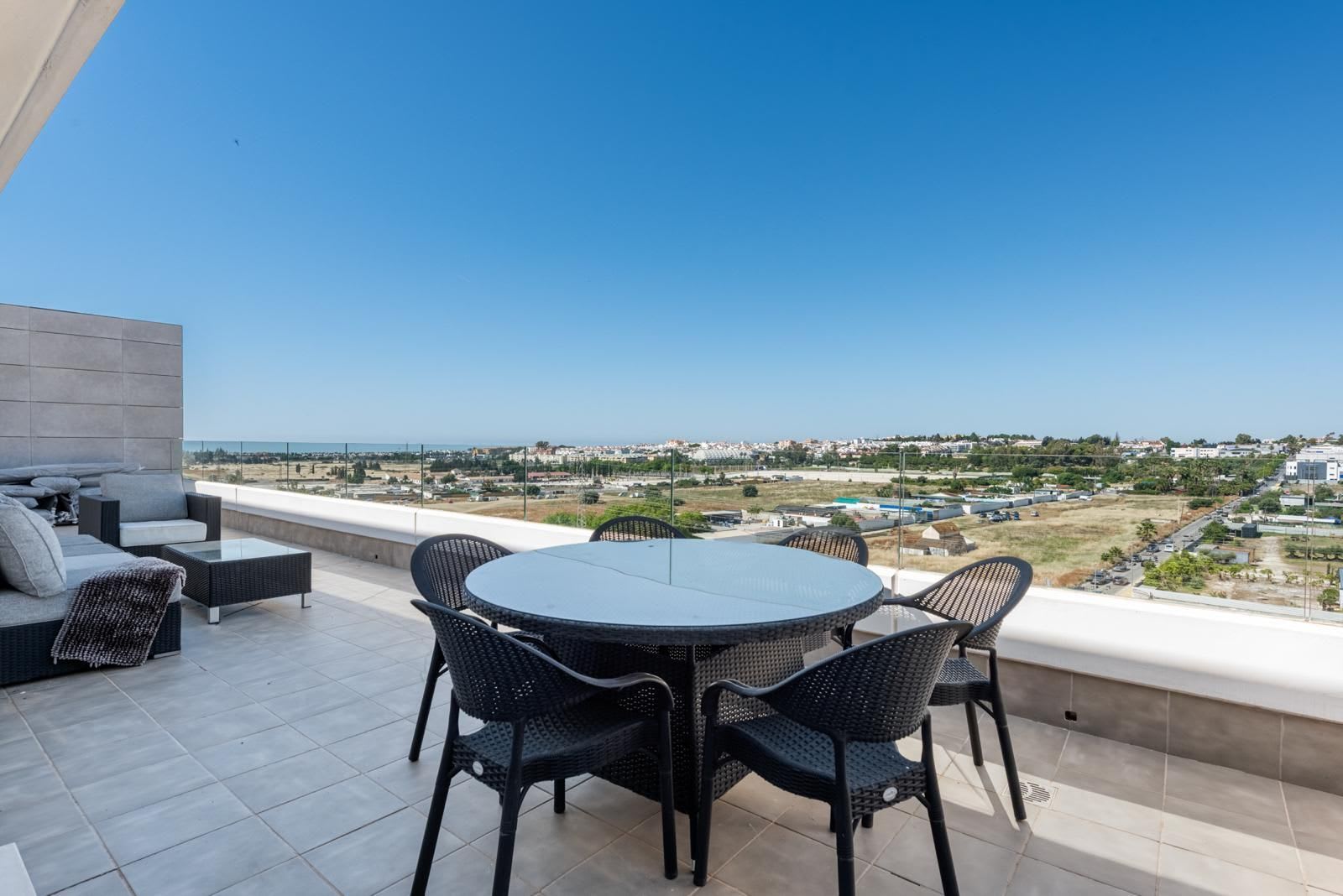 Toppleilighet til salgs i Nueva Andalucía, Marbella, Bilde 2