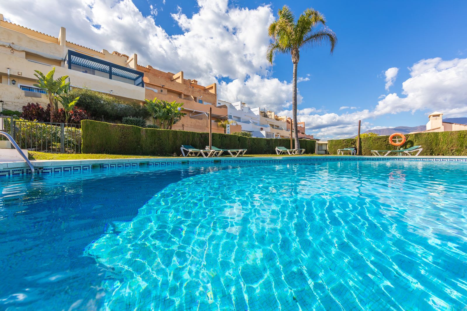 Duplex-penthouse til salgs i Casares Playa, Bilde 3