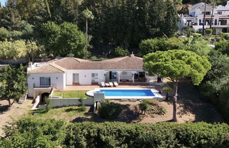 Frittliggende villa til salgs i El Paraiso