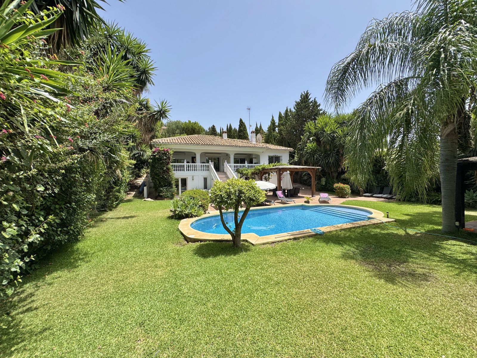 Villa til salgs i Sierrezuela, Bilde 2
