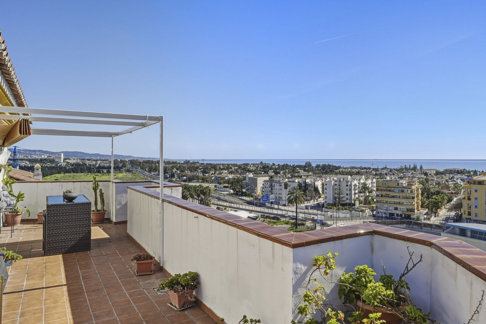 Penthouse til salgs i San Pedro de Alcántara, Bilde 2