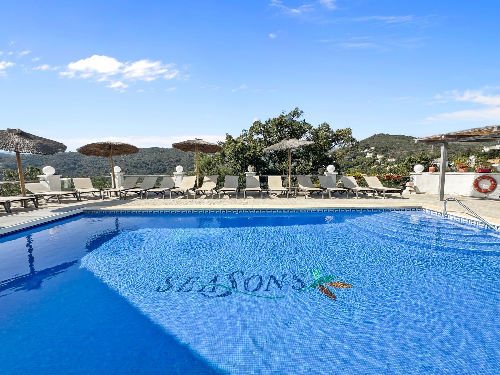 Toppleilighet til salgs i Estepona, Bilde 2